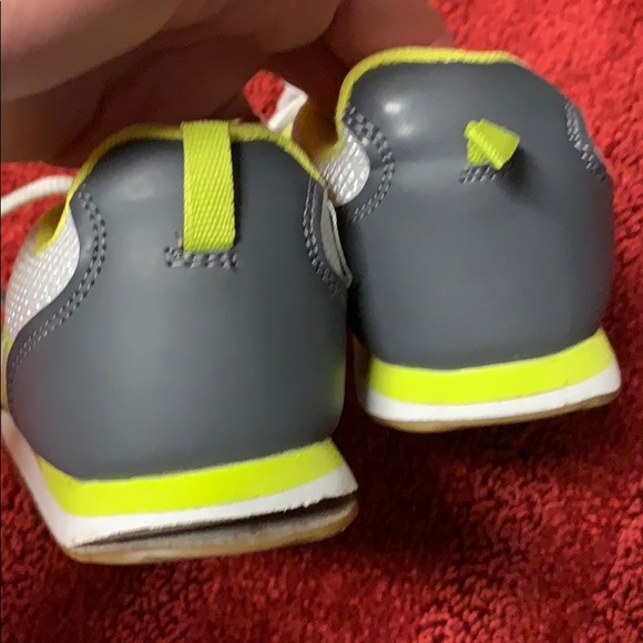 Mother’s care baby boy sneakers - Picture 3 of 8